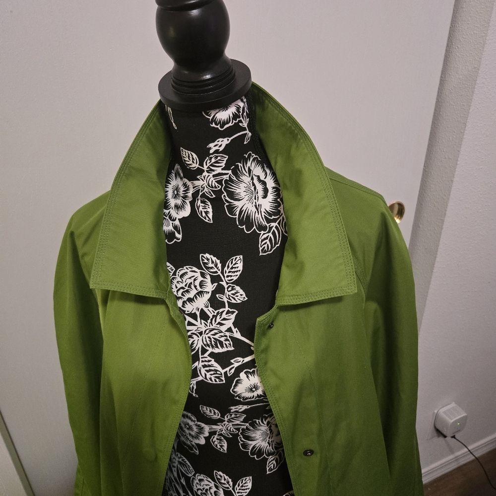 Rain coat